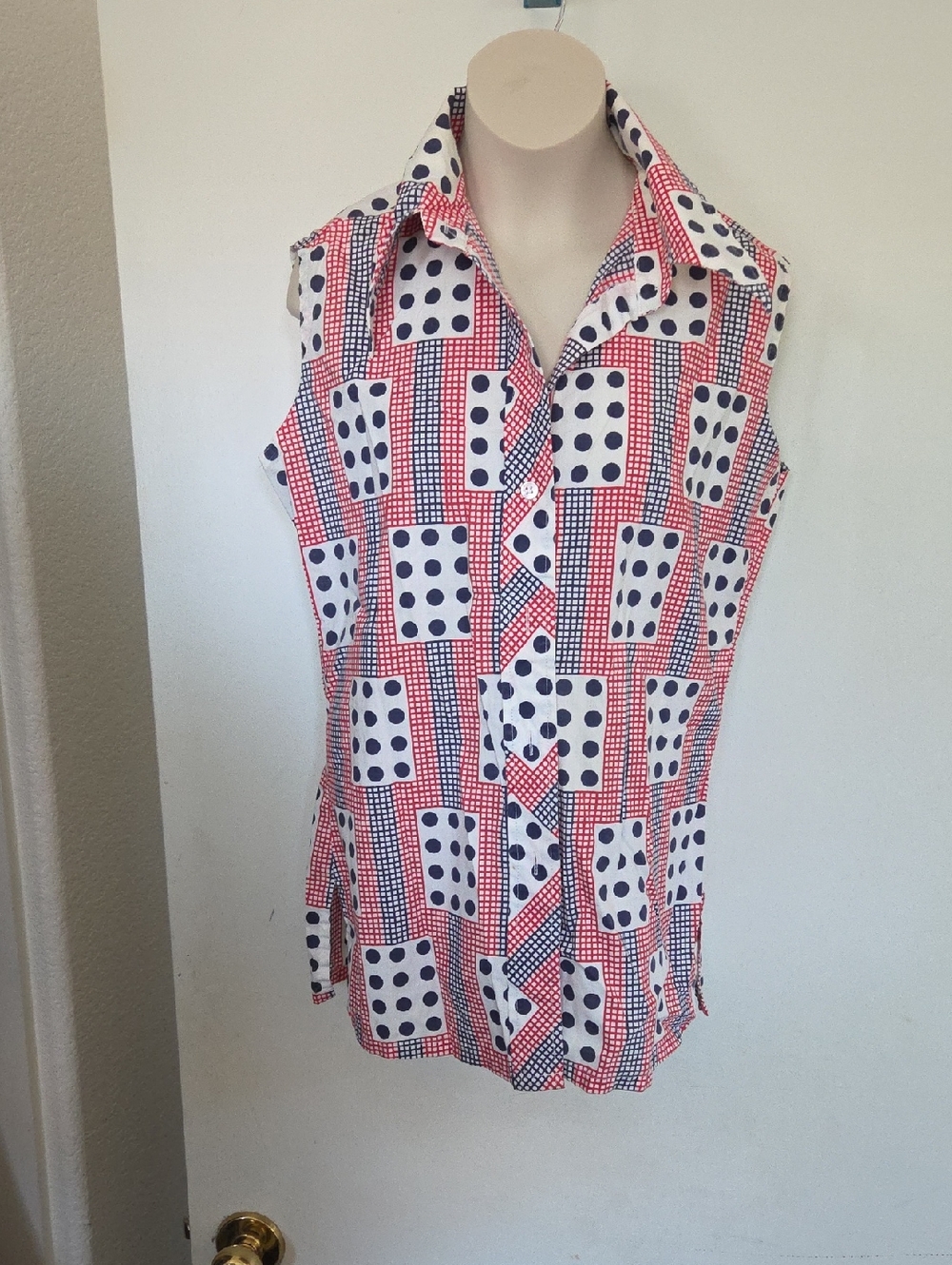 Sleeveless Button-Down Shirt in Red, White & Navy Polka Dot
